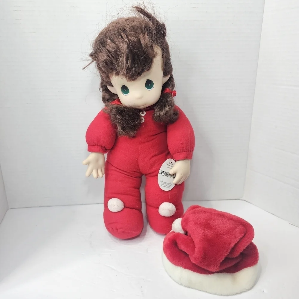 Vintag 1996 Precious Moments Red Doll with Box
